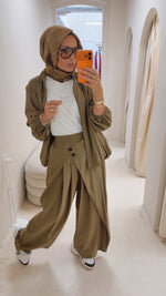 Set mit Bomberjacke und Wickelhose