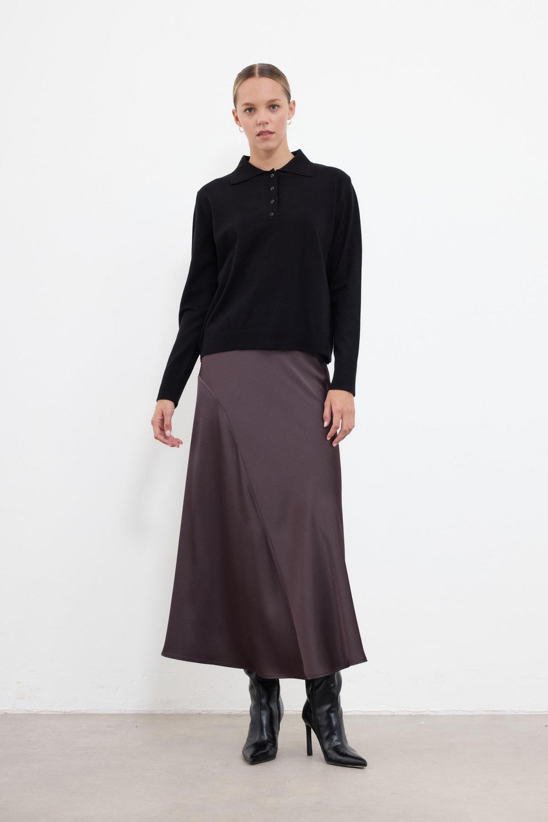 Chloche Satin Rock *NEW*