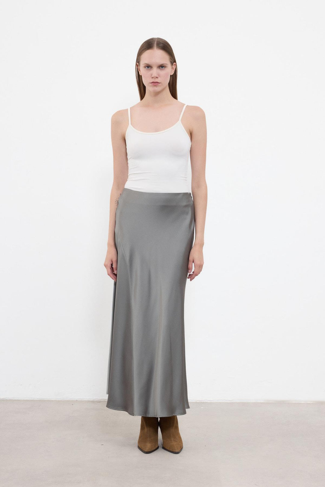 Chloche Satin Rock *NEW*